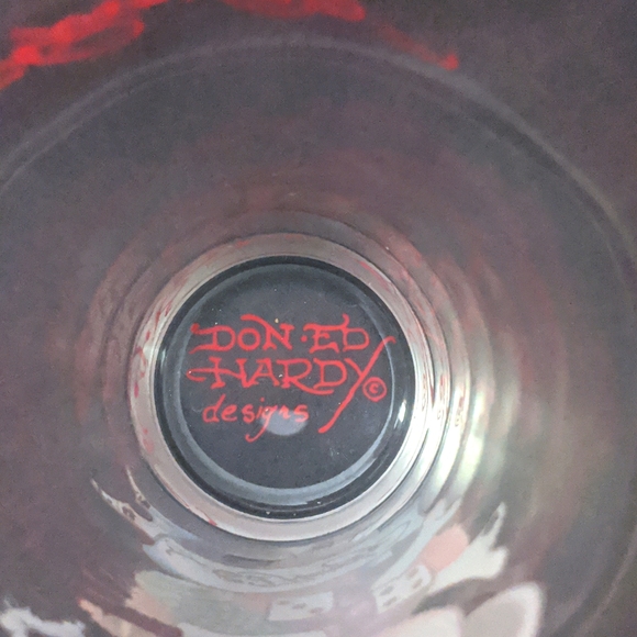 COPY - Ed Hardy Glass - Picture 3 of 7